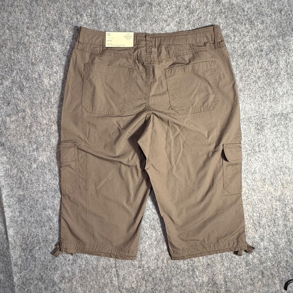 St. John's Bay Pants - St Johns Bay Womens 12P Petite Capri Cargo Pants Taupe Shadow NEW With Tags